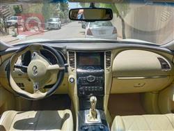 انفنتي QX70